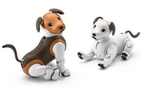 Vuelve, y recargado, Aibo, el perro robot de Sony