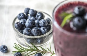 Arándanos: ayudan a reducir problemas de salud intestinal en personas que consumen mucha carne