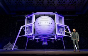 Jeff Bezos, dueño de Amazon, se pone como objetivo llegar a la Luna