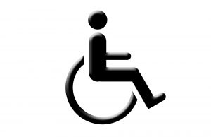 Diseñan una silla de ruedas que se maneja desde una app del celular