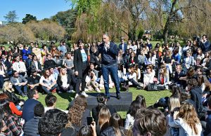 En medio de protestas globales Macri se refirió al cambio climático