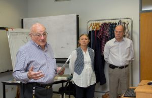 Tiene 94 años y desarrolla nuevas tecnologías para mejorar la calidad de vida de los discapacitados