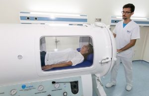 Estudian nuevos tratamientos: probarán cámaras hiperbáricas para intentar evitar el uso de respiradores