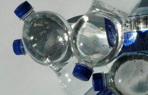 Los riesgos de tomar sustancias “cloradas” para prevenir el Covid-19 Sustancias tóxicas que, supuestamente, "previenen" la infección.