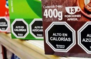 Por las etiquetas negras, 1 de cada 4 argentinos dejó de consumir cierto tipo de alimento Competencia. Algunas categorías de alimentos enfrentarán una fuerte competencia por lo saludable, como las galletitas, cuya penetración en Argentina es del 95%
