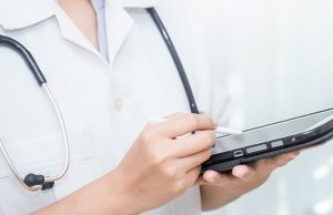Capacitacion digital: llega Universo Médico a Argentina