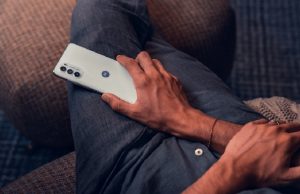 Motorola presenta los nuevos moto g82 5G y moto g42 en Argentina Un nuevo modelo de Motorola