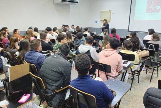 Las tecnicaturas universitarias permiten una rápida salida laboral.