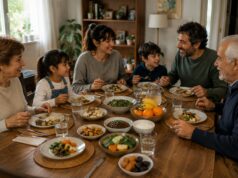 Menos sal, pero más potasio: por qué los expertos proponen cambiar la receta contra la hipertensión OBJETIVO. No obsesionarse con un alimento, sino armar una dieta variada y predominantemente basada en alimentos poco procesados. | IA